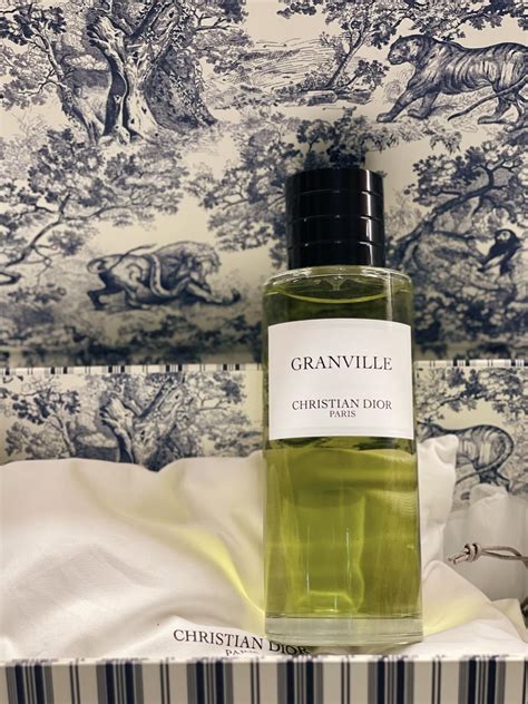 la collection couturier parfumeur granville.